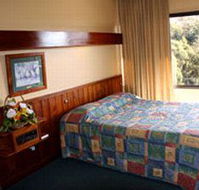 Village Family Motor Inn - C Tourism