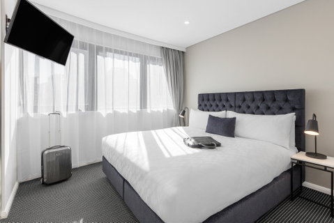 Meriton Suites Kent Street - C Tourism 0