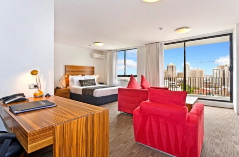 Cambridge Hotel Sydney - C Tourism 1
