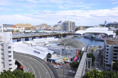 Metro Apartments on Darling Harbour - C Tourism 1