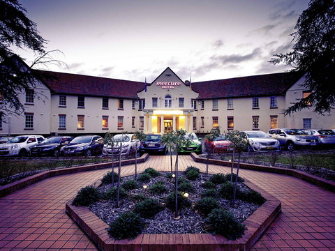 Mercure Canberra Hotel - C Tourism 0