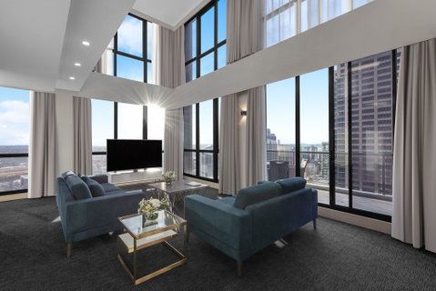 Meriton Suites Pitt Street - C Tourism 1