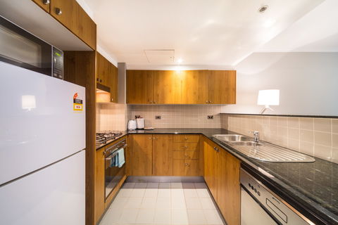 Astra Sydney-Hosking Place - C Tourism 1