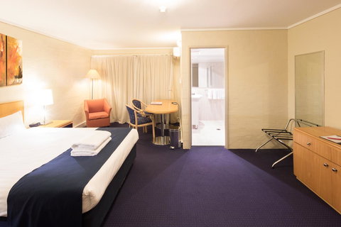 Ibis Styles Canberra - C Tourism 1