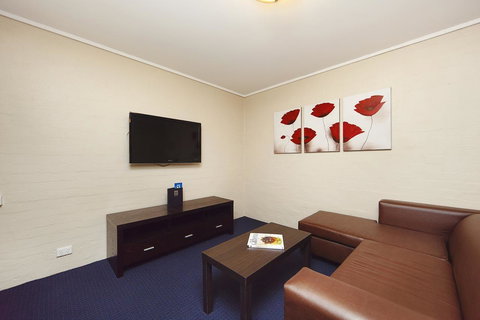 Ibis Styles Canberra - C Tourism 13