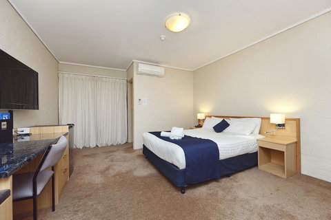 Ibis Styles Canberra - C Tourism 18