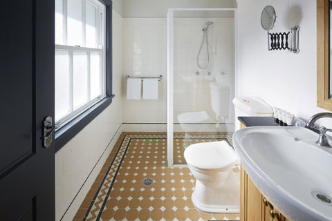Brassey Hotel - Managed By Doma Hotels - C Tourism 10