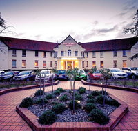 Mercure Canberra - C Tourism