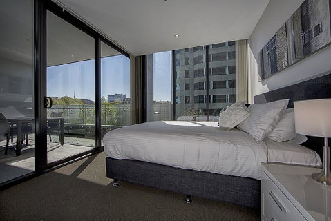 Manhattan 303 Canberra City ACT - C Tourism 32