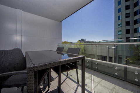 Manhattan 303 Canberra City ACT - C Tourism 31