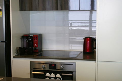 Modern Executive Apt@Barton*1BR*WiFi*Gym*Secure Parking*Canberra - C Tourism 4