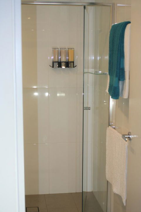 Modern Executive Apt@Barton*1BR*WiFi*Gym*Secure Parking*Canberra - C Tourism 15