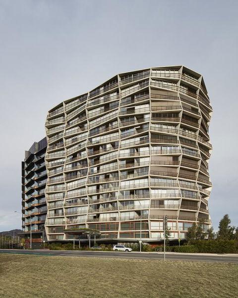 Ovolo Nishi - C Tourism 0