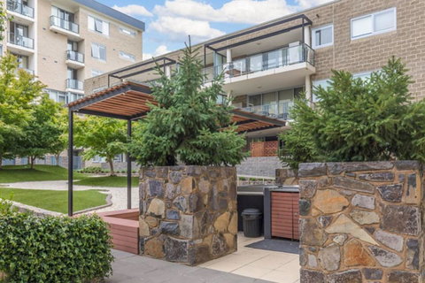 Spacious 1BR Stylish New Acton Apartment +Parking - C Tourism 22