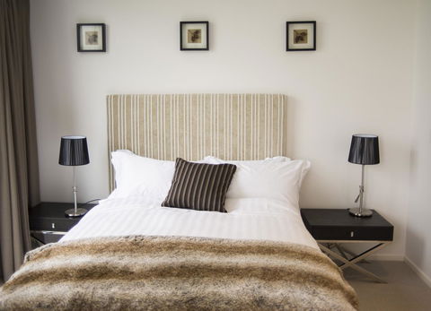 KUI - Manhattan Apartments - C Tourism 9