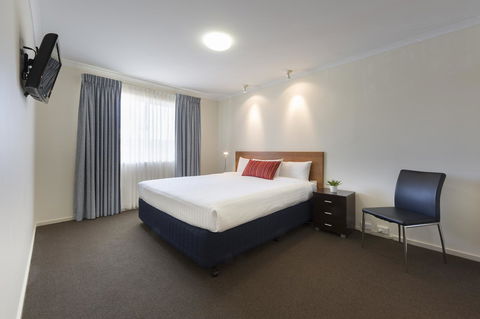 Ramada Encore Belconnen - C Tourism 11