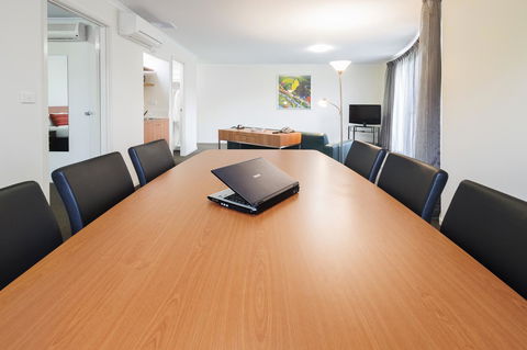 Ramada Encore Belconnen - C Tourism 24