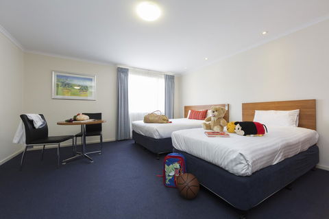 Ramada Encore Belconnen - C Tourism 34
