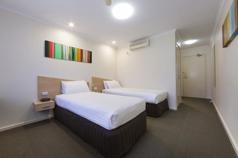Ramada Encore Belconnen - C Tourism 14