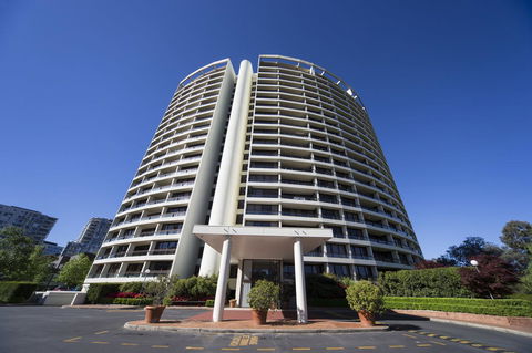 BreakFree Capital Tower Apartments - C Tourism 0
