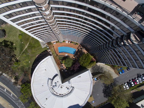 BreakFree Capital Tower Apartments - C Tourism 2