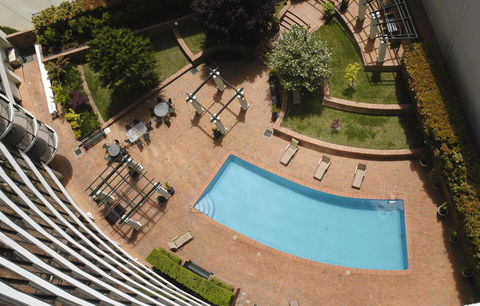 BreakFree Capital Tower Apartments - C Tourism 12