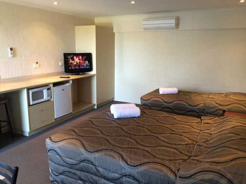 Heritage House Motel & Units - C Tourism 29