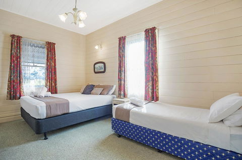 Heritage House Motel & Units - C Tourism 15