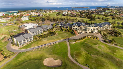 McCracken Country Club - C Tourism 1