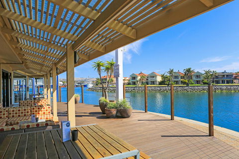 Marina Hotel - C Tourism 38
