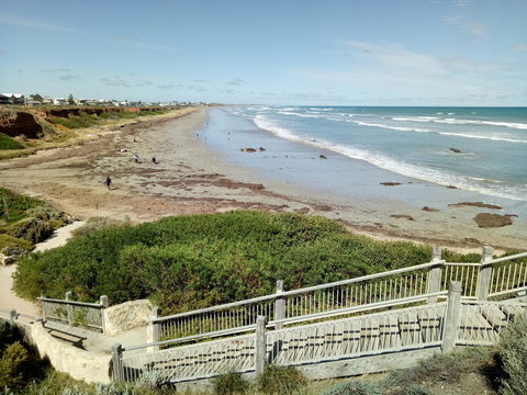 Driftwood On Dover - C Tourism 0