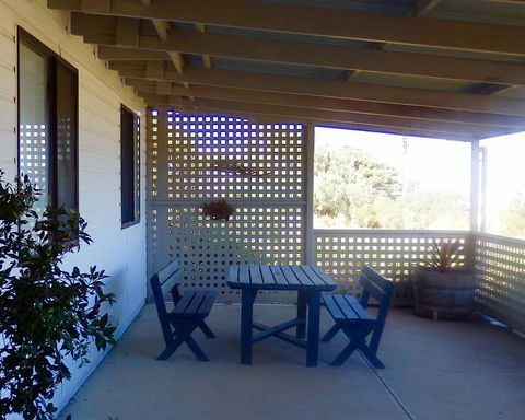 Driftwood On Dover - C Tourism 2