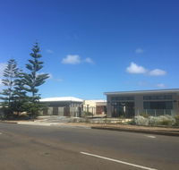 Villas on the Bay Kingscote - C Tourism