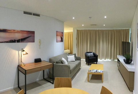 Wallaroo Marina Waterfront Luxe Apartment - C Tourism 5