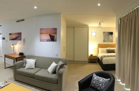 Wallaroo Marina Waterfront Luxe Apartment - C Tourism 8
