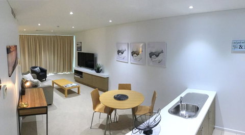Wallaroo Marina Waterfront Luxe Apartment - C Tourism 4