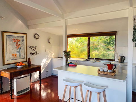 Lost In The Vines - C Tourism 7