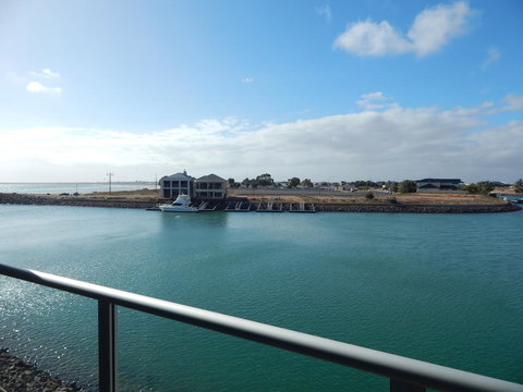 Wallaroo Marina Executive Apartments - C Tourism 18
