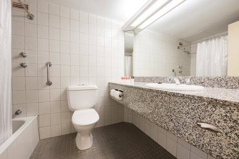 Hotel Grand Chancellor Adelaide - C Tourism 27
