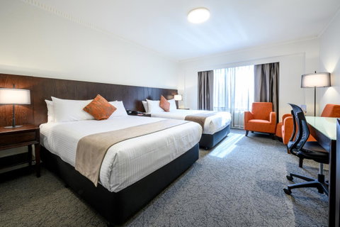 Hotel Grand Chancellor Adelaide - C Tourism 13