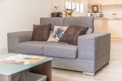 Tanunda\'s Magpie House - C Tourism 0