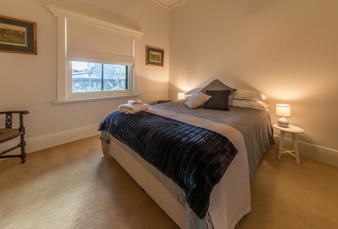 The Tudor House - C Tourism 11