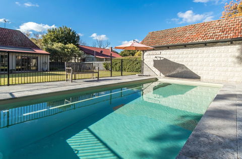 The Tudor House - C Tourism 19