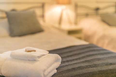 The Tudor House - C Tourism 13