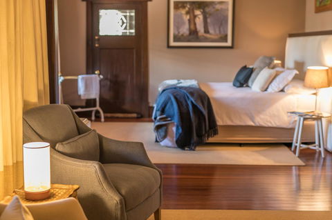 The Tudor House - C Tourism 1