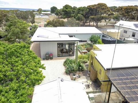 Sinclair Eco House - C Tourism 5