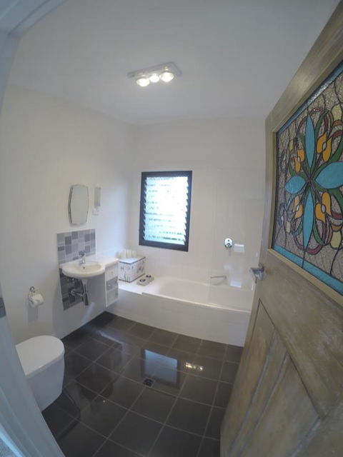 Sinclair Eco House - C Tourism 7
