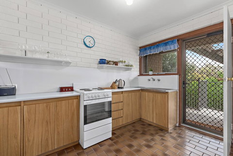 Sun & Surf Aldinga Beach Apartment - C Tourism 6