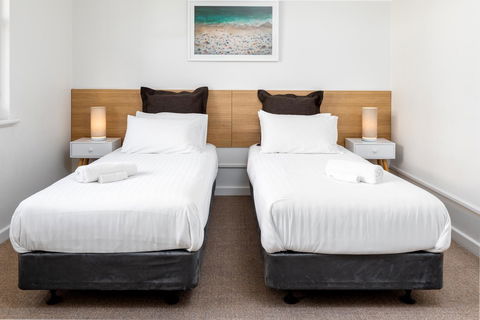 Bay 10 - Suites And Apartments - C Tourism 15