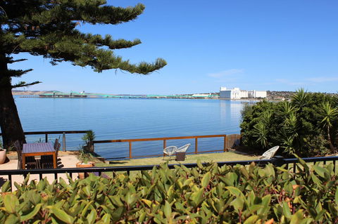 Bay 10 - Suites And Apartments - C Tourism 25